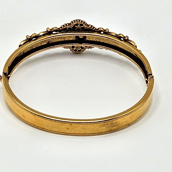 VINTAGE Seed Peal Gold Plated Ornate Bangle Bracelet Victorian Style - Picture 5 of 6